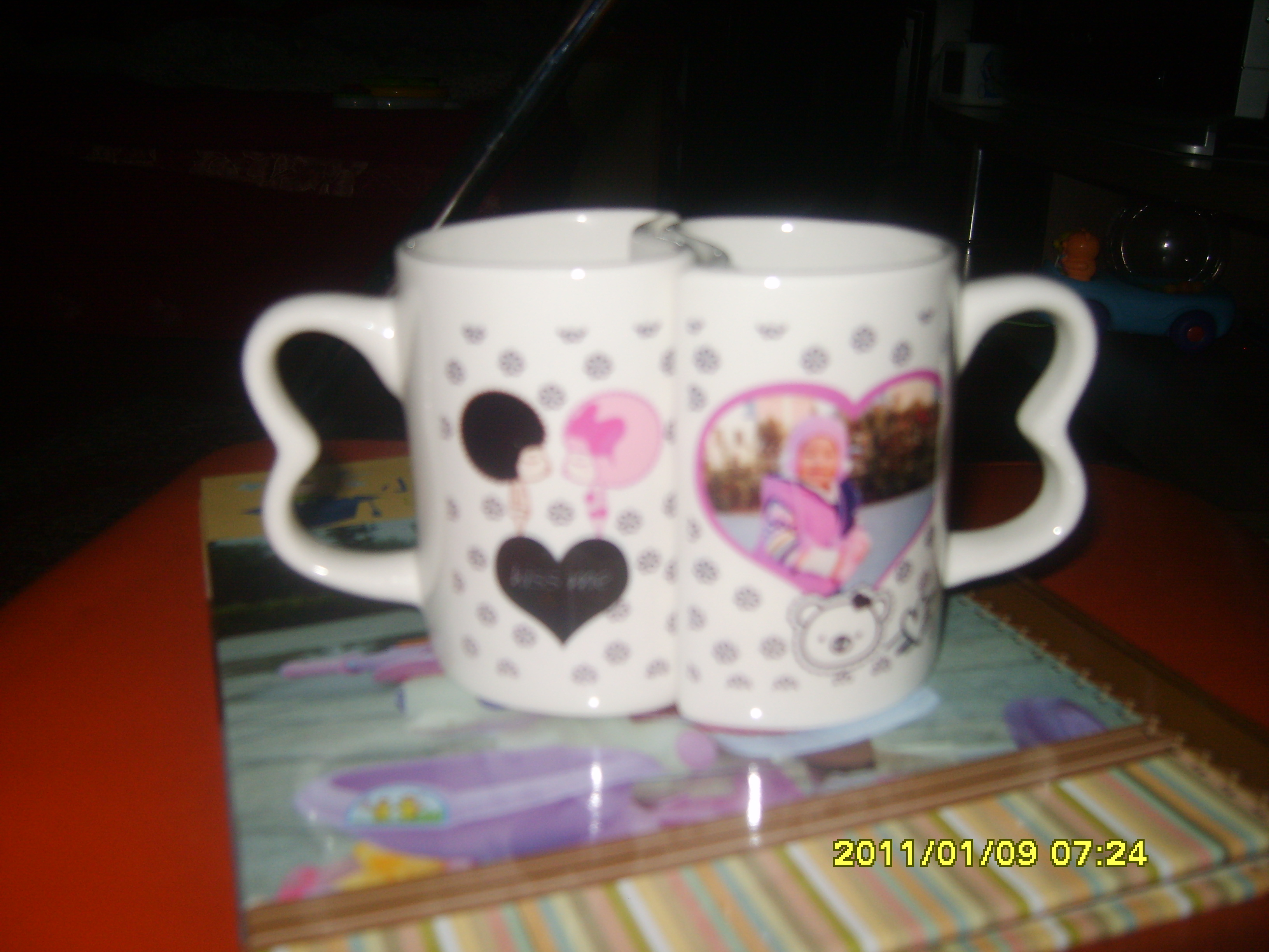 個(gè)性杯子，對(duì)杯哦