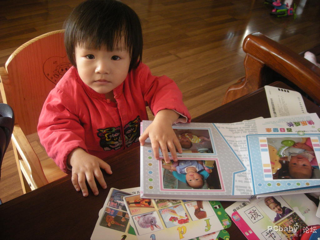 喜歡用這種照片書(shū)的形式給孩子編制美麗的童年